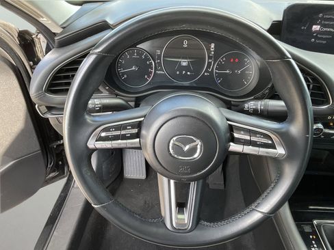 Used 2019 MAZDA MAZDA3 Sedan w/ Preferred Package image 28