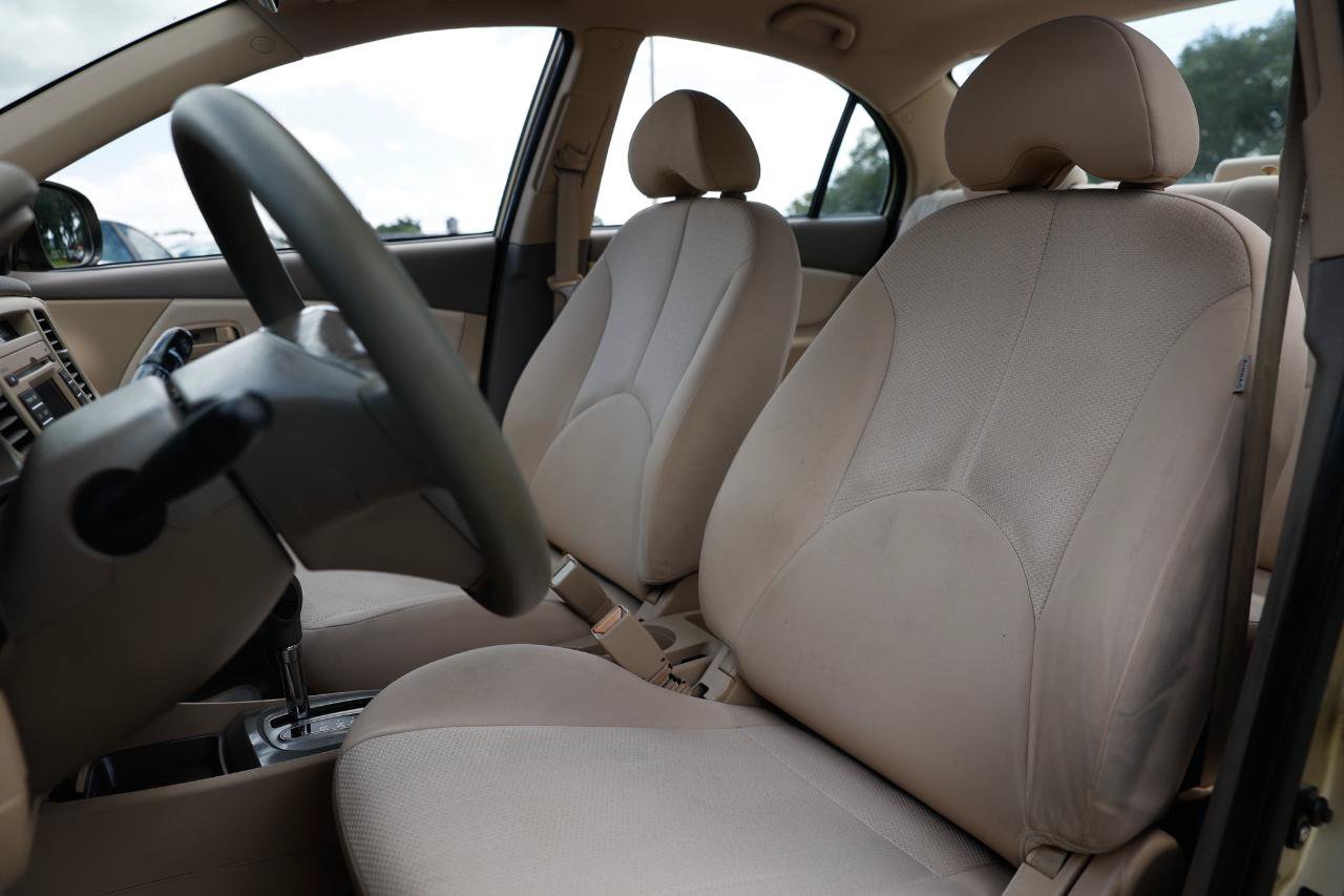 Used 2010 Kia Rio LX w/ Value Pkg FWD image 6
