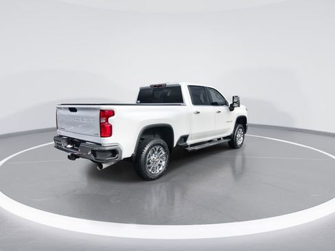 Used 2024 Chevrolet Silverado 2500 LTZ w/ LTZ Convenience Package AWD/4WD image 8