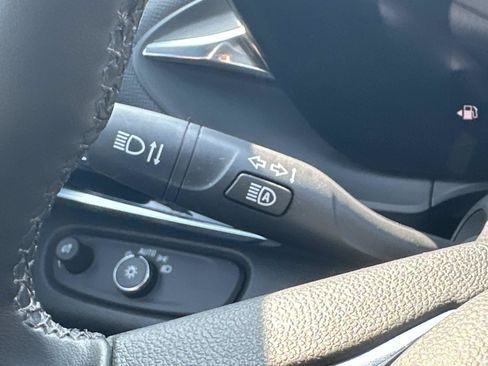 Certified 2024 Buick Envista Sport Touring w/ Convenience I Package FWD image 24