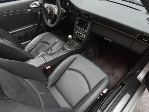Used 2008 Porsche 911 Carrera RWD image 17
