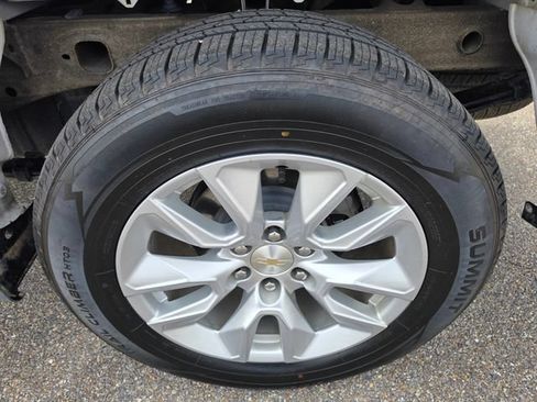 Used 2023 Chevrolet Silverado 1500 Custom RWD image 10