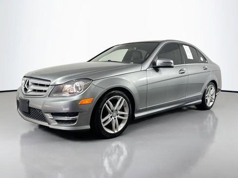 Used 2014 Mercedes-Benz C 250 Sport image 36