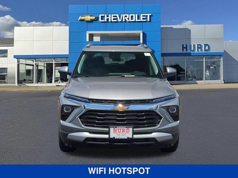 New 2026 Chevrolet TrailBlazer LT w/ LT Cold Weather Package AWD/4WD image 10