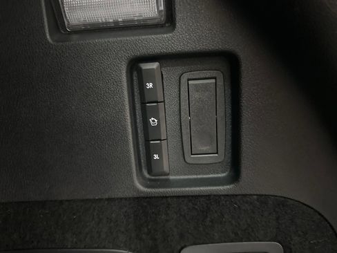 Used 2023 Lincoln Aviator Reserve w/ Equipment Group 201A image 46