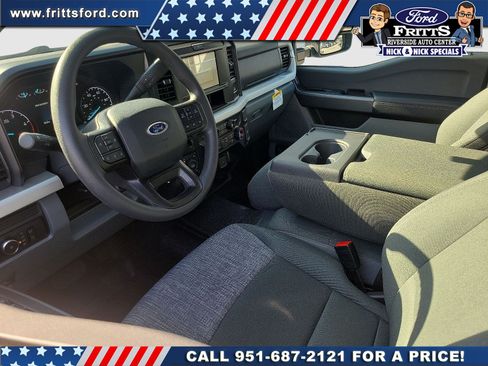 Used 2026 Ford F550 4x4 Crew Cab Super Duty image 3