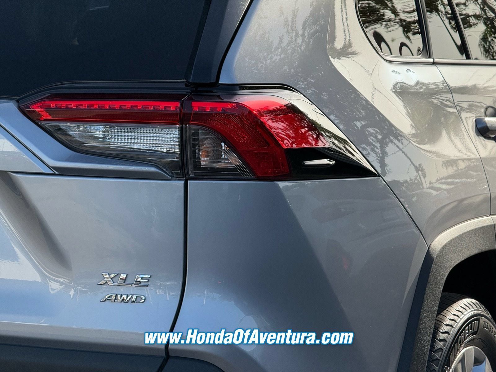 Used 2025 Toyota RAV4 XLE Premium w/ Weather Package AWD/4WD image 6