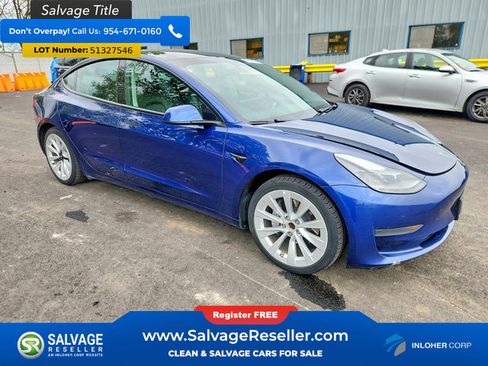 Used 2022 Tesla Model 3 RWD image 5