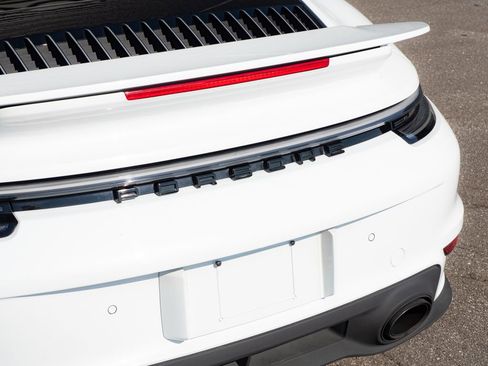 Certified 2021 Porsche 911 Turbo S image 32