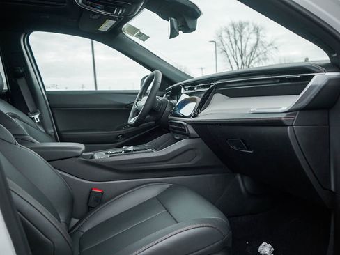 New 2026 Jeep Cherokee Limited image 11