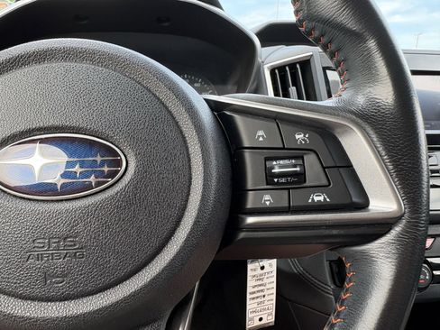 Used 2019 Subaru Crosstrek 2.0i Premium AWD/4WD image 16