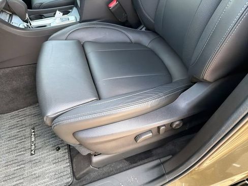 Certified 2026 Subaru Ascent Limited AWD/4WD image 21