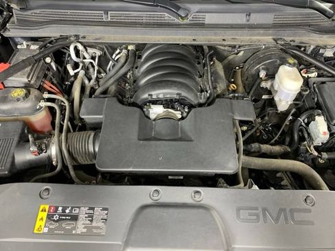 Used 2020 GMC Yukon Denali w/ Open Road Package AWD/4WD image 36