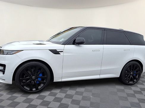 Certified 2024 Land Rover Range Rover Sport Dynamic SE AWD/4WD image 4