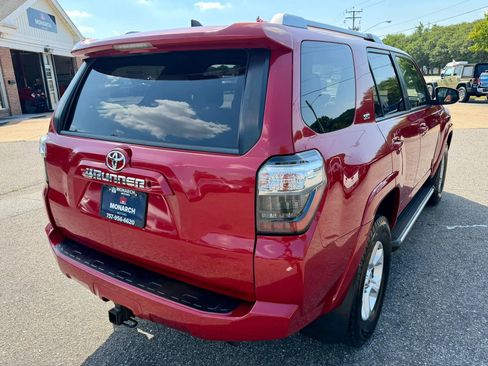 Used 2016 Toyota 4Runner SR5 Premium AWD/4WD image 5
