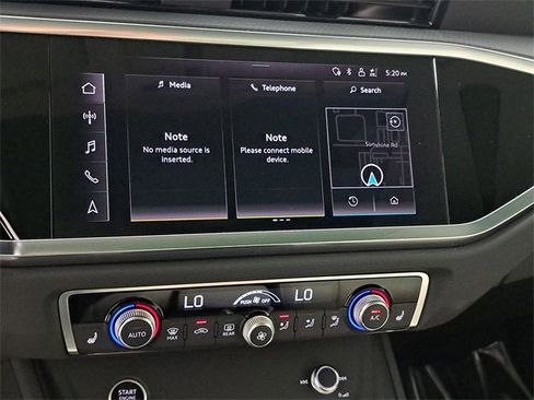 Used 2024 Audi Q3 2.0T Premium Plus image 29