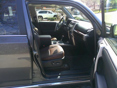 Used 2023 Toyota 4Runner Limited image 47