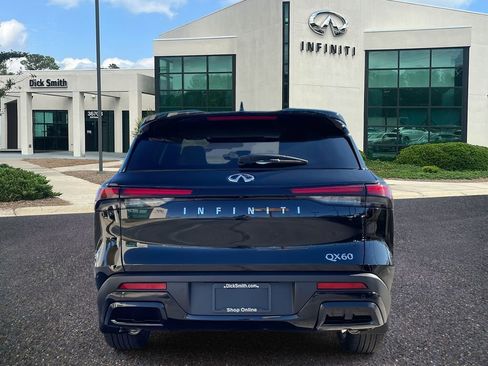 Used 2025 INFINITI QX60 Luxe image 5