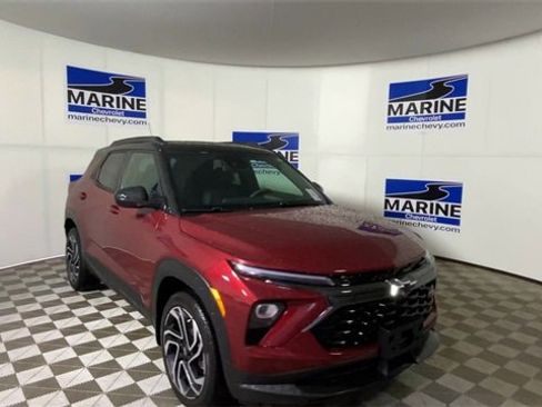 Certified 2025 Chevrolet TrailBlazer RS w/ Convenience Package image 4