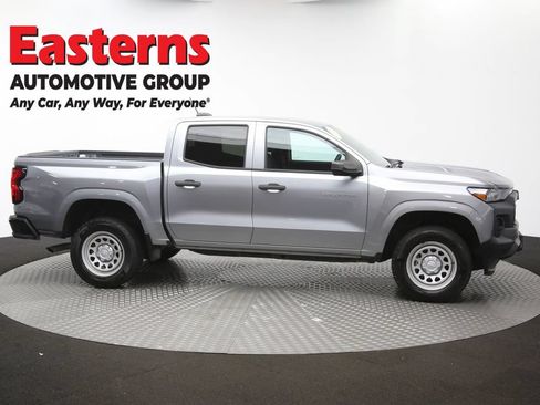 Used 2023 Chevrolet Colorado W/T RWD image 39