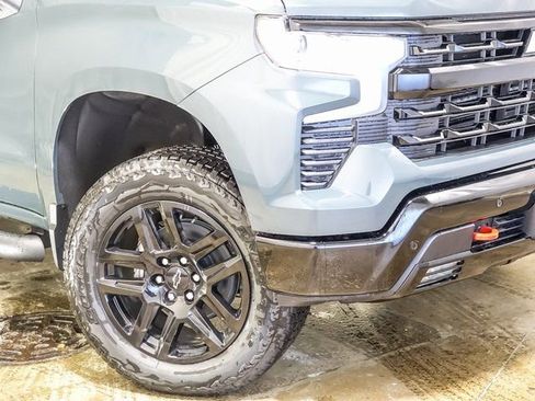 New 2026 Chevrolet Silverado 1500 LT Trail Boss w/ LT Trail Boss Premium Package AWD/4WD image 4