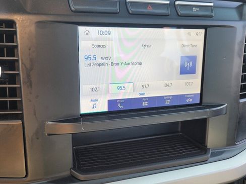 Used 2024 Ford F250 XL image 18