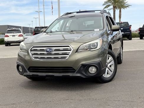 Used 2015 Subaru Outback 2.5i Premium image 2