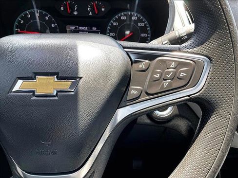 Used 2024 Chevrolet Equinox LS FWD image 21