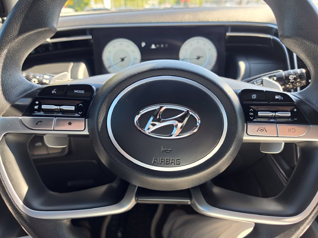 Used 2023 Hyundai Santa Cruz Night AWD/4WD image 17