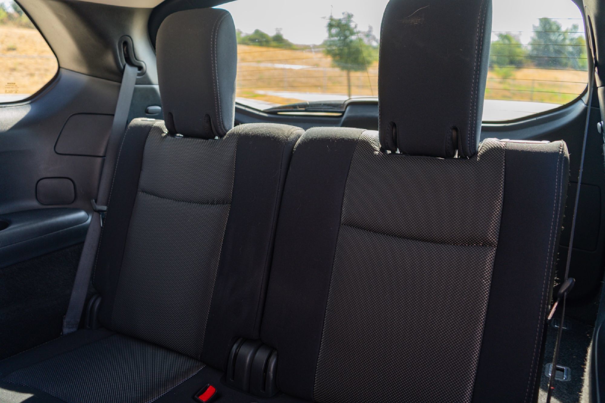 Used 2020 Nissan Pathfinder SV FWD image 26