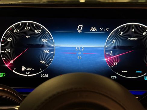 New 2026 Mercedes-Benz GLS 580 4MATIC image 25