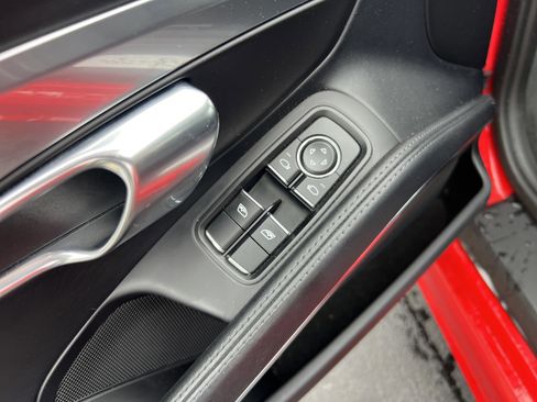 Used 2019 Porsche 718 Boxster image 15