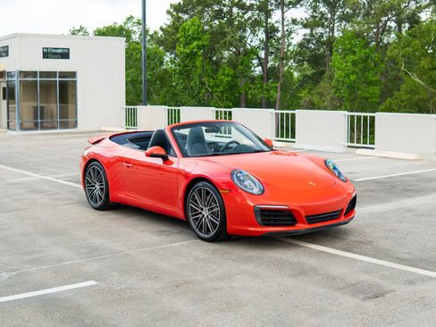 Used 2019 Porsche 911 Carrera S RWD image 37