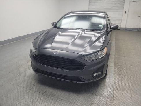 Used 2019 Ford Fusion SE w/ Equipment Group 151A FWD image 15