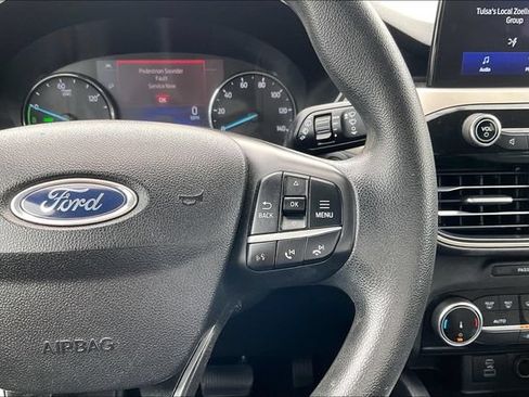 Used 2022 Ford Escape SE AWD/4WD image 12