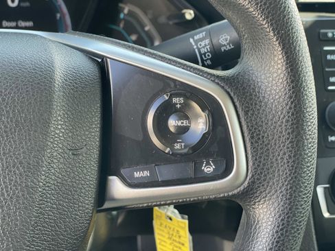 Used 2019 Honda Civic LX image 5