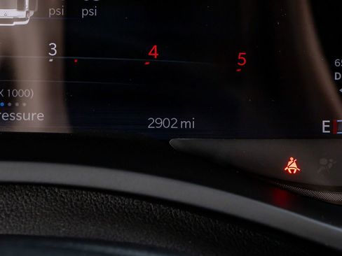 Used 2025 RAM 3500 Limited AWD/4WD image 21