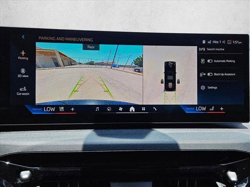 Certified 2025 BMW 330i 330i w/ Convenience Package image 13