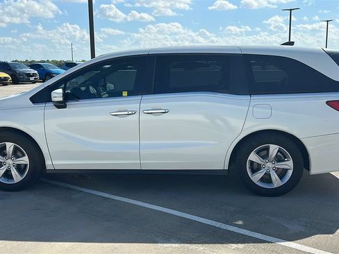 Used 2019 Honda Odyssey EX-L image 10