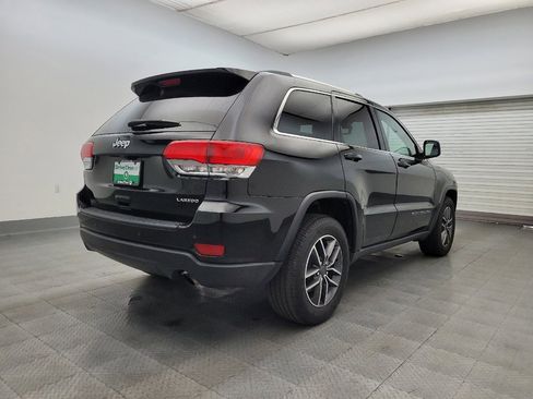 Used 2019 Jeep Grand Cherokee Laredo w/ Laredo X Package image 9
