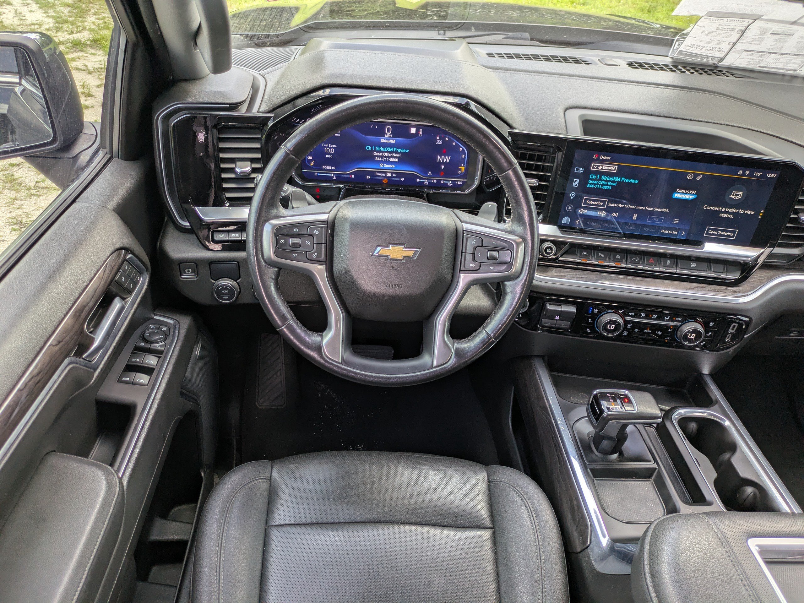 Used 2022 Chevrolet Silverado 1500 LTZ w/ LTZ Premium Package RWD image 15