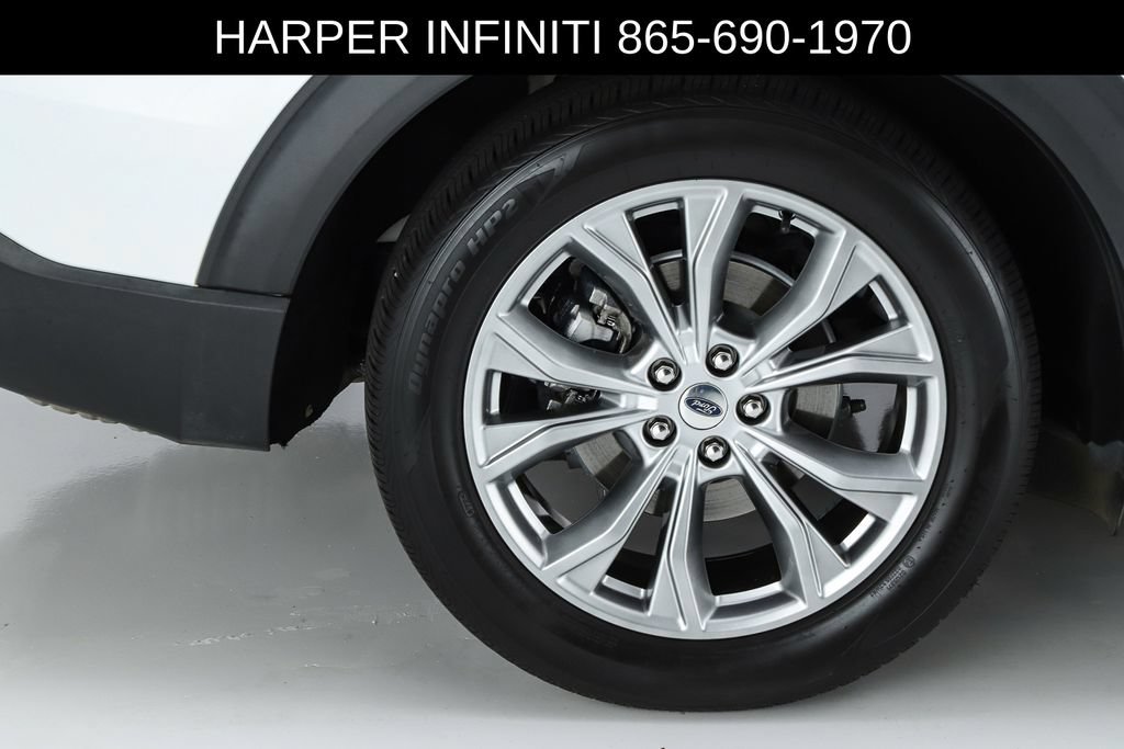 Used 2020 Ford Explorer XLT w/ Equipment Group 202A RWD image 14