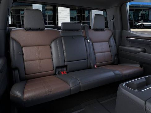 New 2026 Chevrolet Silverado 1500 High Country w/ High Country Premium Package AWD/4WD image 17