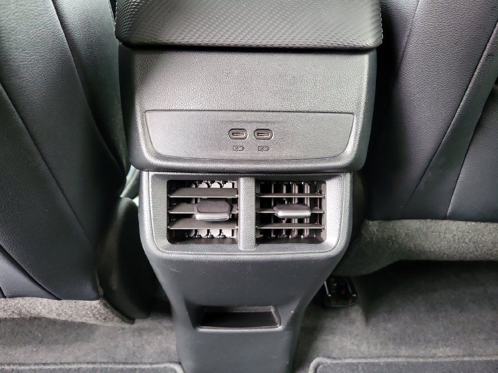 Used 2026 Chevrolet Equinox LT w/ Convenience Package II AWD/4WD image 15