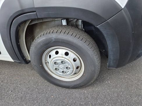 Used 2023 RAM ProMaster 2500 FWD image 4