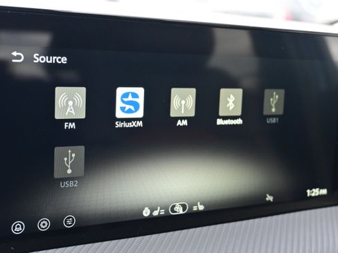 New 2026 Nissan Kicks SR w/ SR Premium Package image 31