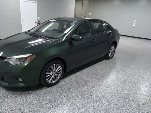 Used 2014 Toyota Corolla LE FWD image 7