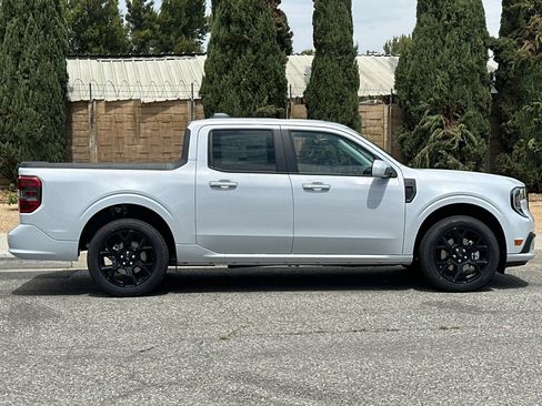 New 2026 Ford Maverick Lobo AWD/4WD image 3