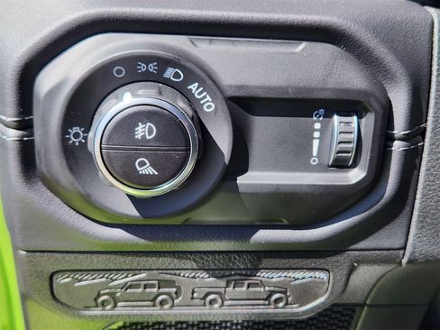 New 2025 Jeep Gladiator Mojave image 20