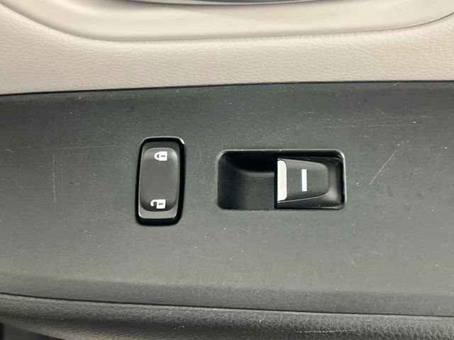 Used 2024 Honda Pilot Elite image 32